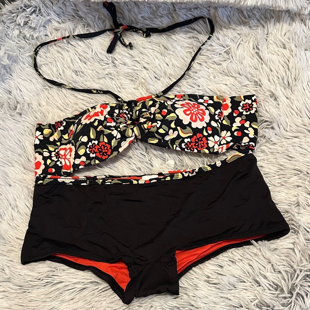 Seven7 Floral Black and Red Bikini Shorts & Bra Top Set